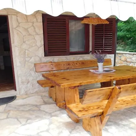 招待所 Excellent Small Stone House For Rent /4 Persons